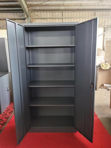 Partij grijze metalen draaideurkasten Projectprijzen, Nieuw, Met slot, Metaal, 150 tot 200 cm