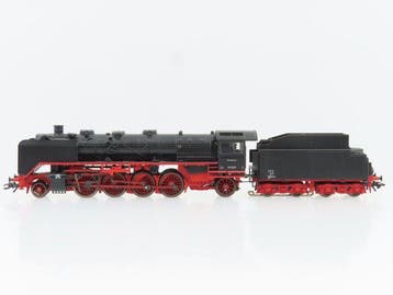 Märklin H0 - 3032 - Locomotive à vapeur avec tender (1) - BR, Hobby & Loisirs créatifs, Trains miniatures | HO
