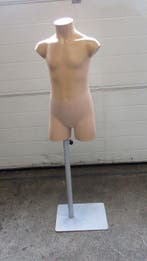 Paspop, Etalagepop Kind, B33 x D18 x H112cm, huidkleur