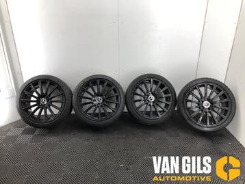Sportvelgenset + banden Mercedes CLA O325273, Nieuw