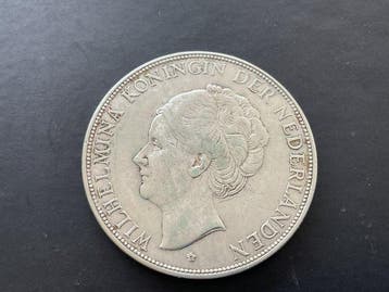 Nederland. Wilhelmina. 2 1/2 Gulden 1930 (Zonder