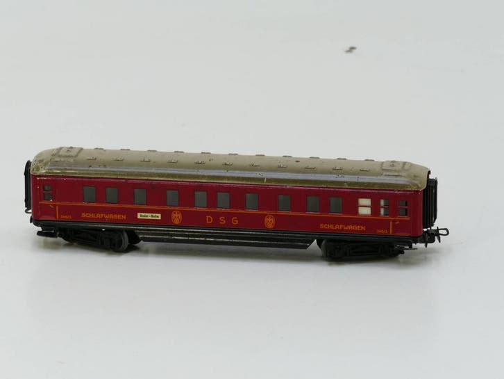 Schaal H0 Märklin 4010 Slaapwagen DSG 346/3 en een Märkli., Hobby & Loisirs créatifs, Trains miniatures | HO, Enlèvement ou Envoi