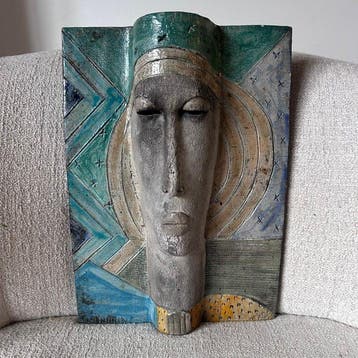 Inger Weichselbaumer - Plaque - muurmasker - Steengoed, Raku