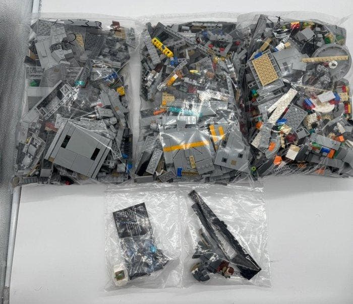Lego Set - 75331 - Star Wars - Lego Star Wars, 75331 Ucs, Enfants & Bébés, Jouets | Duplo & Lego