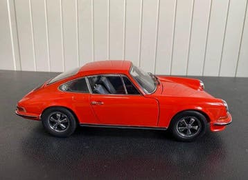1:18 - Voiture miniature - Porsche 911 (early F-series) -, Nieuw