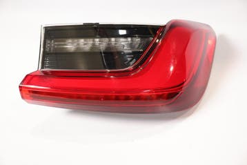 BMW 3 Serie G20 Sedan achterlicht rechts LED 63217420450, Ophalen of Verzenden
