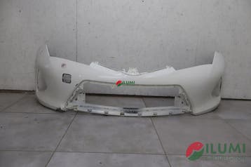Voorbumper Toyota Auris 2 II 52119-02A20, Verzenden, Gebruikt
