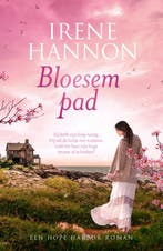 Bloesempad / Hope Harbor-romans / 9 9789029734738, Verzenden, Zo goed als nieuw, Irene Hannon