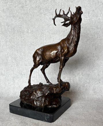 Beeld, Hert op rots 38 cm / 6.3 kg - 38 cm - Brons, Marmer