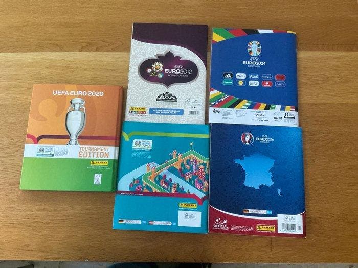 Panini Adrenalyn XL Titans Cristiano Ronaldo - 5 Compleet, Verzamelen, Stickers