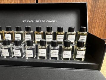 Chanel - Parfumfles (19) - Glas - Chanel Les exclusifs set