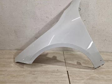 Mercedes CLA A118 118 linker voor spatbord, Verzenden, Gebruikt