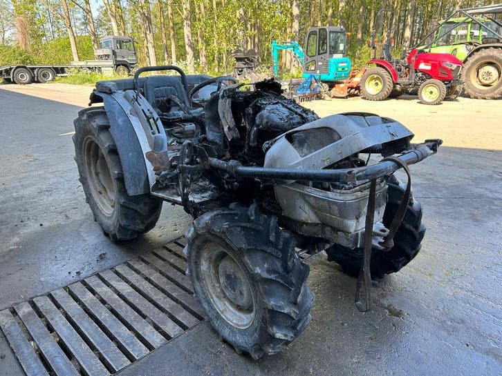 Veiling: Tractor Lamborghini 50pk Diesel 2007, Articles professionnels, Agriculture | Tracteurs, Enlèvement