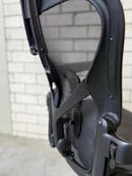 Herman Miller Aeron Remastered Onyx Met Atlas Hoofdsteun, Verzenden, Bureaustoel