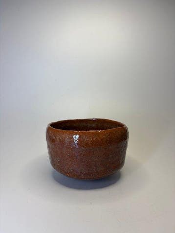 Japanse rode geglazuurde chawan – Akajishi stijl –