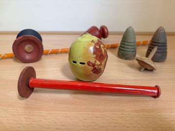 Märklin - Blikken speelgoed - Antieke tollen, waaronder