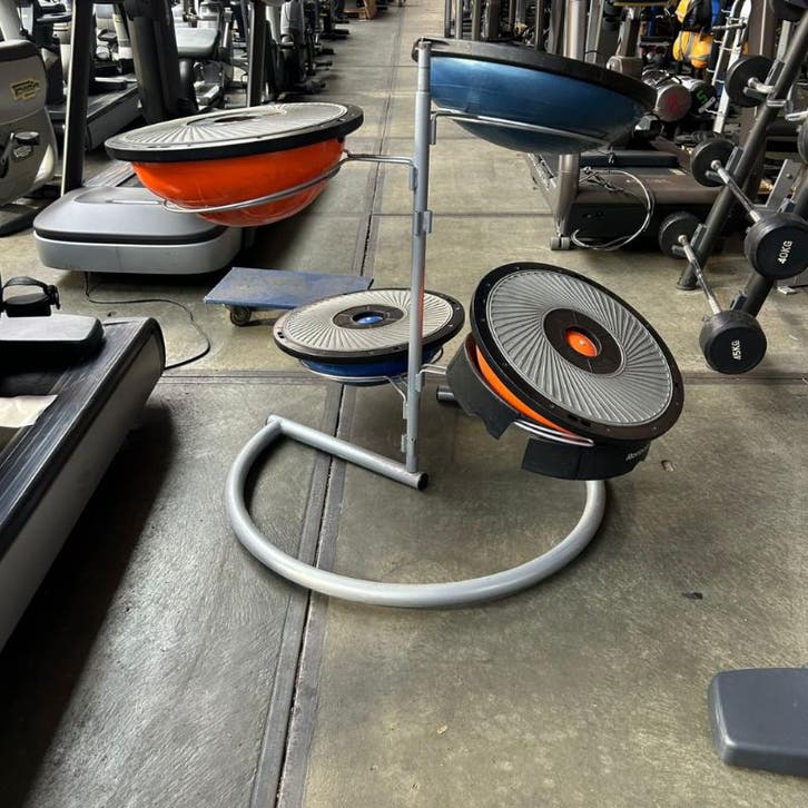 Balance Ball Rek - Met  4 Balance Balls, Sport en Fitness, Fitnessmaterialen, Overige typen, Ophalen of Verzenden