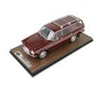 Radscale models 1:18 - Modelauto - Volvo 165 Station wagon -