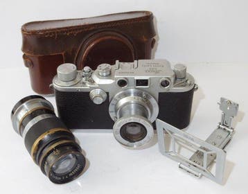 Leica IIIc wartime - 1941 - rare - two lenses - working, Verzamelen