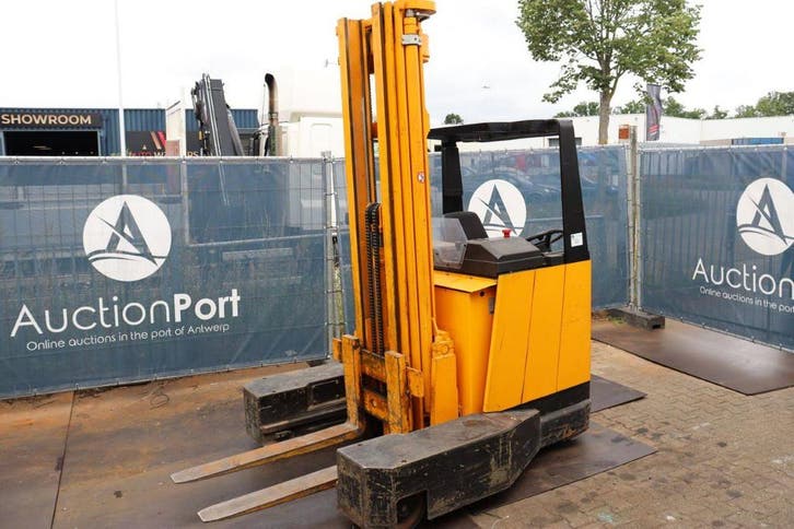 Veiling: Reachtruck Jungheinrich ETV QA 20G Elektrisch 2000k, Articles professionnels, Machines & Construction | Chariots élévateurs & Transport interne