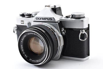 Olympus OM-1 chrome + F.Zuiko Auto-S 1.8/50mm | Appareil, Audio, Tv en Foto, Nieuw