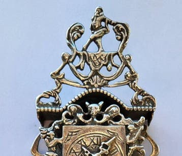 Figurine - Prachtige zeldzame zilveren miniatuur hangklokje,, Antiek en Kunst
