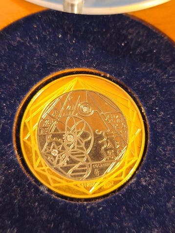Italië. Medaglia in oro Titania Anno 2000 - Oro, Titanio e