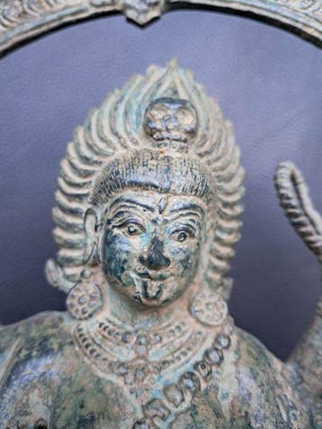Statue 36 cm en laiton de la déesse Kali/déesse de la, Antiquités & Art