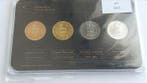 Nederland, San Marino. 2 Euro 2013 (8 coins) - colored by a