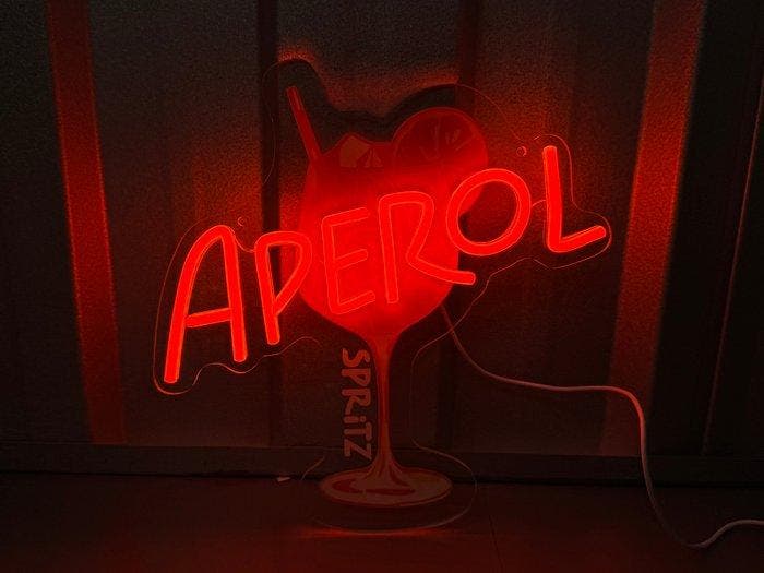 GEEN BOD Aperol Spritz-logo Neonlichtbox - Aperol Spritz -, Antiquités & Art, Antiquités | Assiettes décoratives & Carrelages