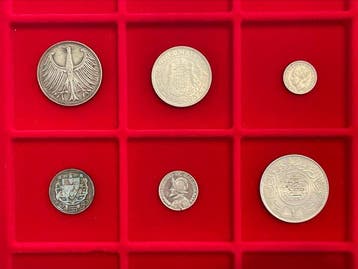 Wereld. Lot of 6-coin lot of historic silver coins spanning