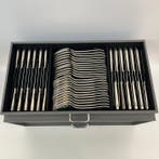 Christofle - Bestekset (139) - Model Perles - Verzilverd, Antiek en Kunst