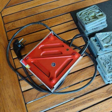 Mattel - Speelgoed Thingmaker 220 V con 15 stampi