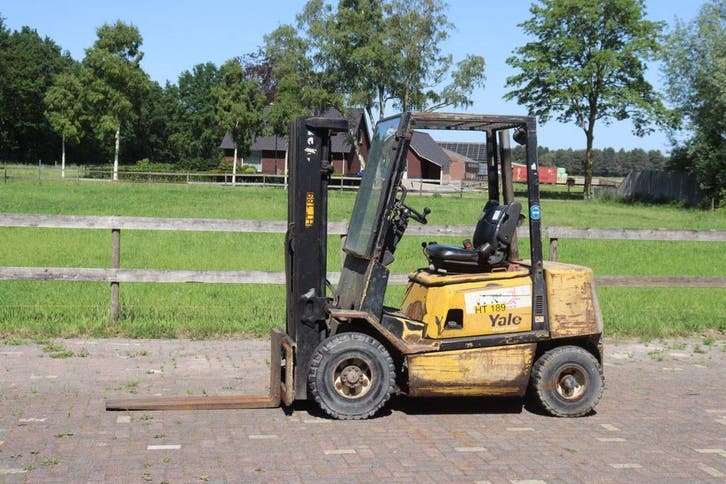 Veiling: Heftruck Yale GDP25TF Diesel 2340kg 4.95m 2003, Zakelijke goederen, Machines en Bouw | Heftrucks en Intern transport