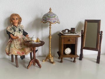 Reutter - Jouet Collection of Dollhouse furniture &