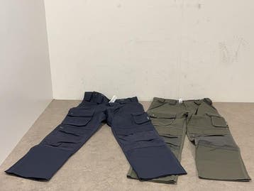 Veiling - Dassy werkbroek maat 52 set 2-delig groen/blauw, Nieuw