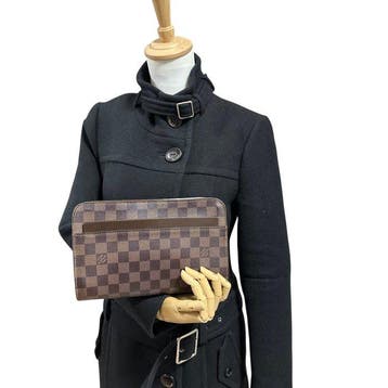 Louis Vuitton - Pochette