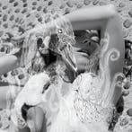 Björk - Vespertine, Gebruikt