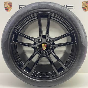 Porsche Cayenne E3 I+II ORIGINELE 21 Turbo zwart met banden, Ophalen, Banden en Velgen
