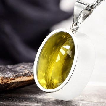 Buitengewone kwaliteit edelsteen - facetgeslepen, Verzamelen, Mineralen en Fossielen