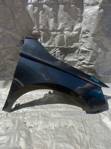 Bumper rechts voor Skoda Fabia Mk3 III, Verzenden, Gebruikt