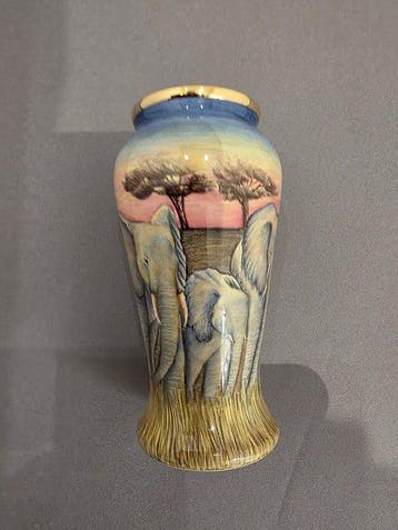 Vase - Cuivre - Vase émaillé Moorcroft, Antiek en Kunst
