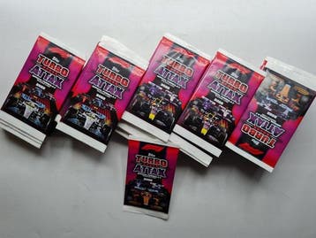 2022 Topps 100x sealed booster 2022 F1 Topps - 100 Booster, Verzamelen, Nieuw