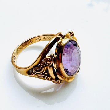 Ring - 18 karaat Geel goud - 4.82ct. tw. Amethist, Nieuw