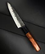 Couteau de cuisine - Style japonais. Couteau de chef