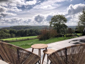 Ardennen Vakantiehuis Durbuy-jacuzzi-sauna-biljart-haard, Vakantie, 4 of meer slaapkamers, Landelijk, In bos, Afwasmachine