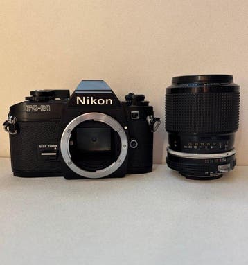 Nikon FG-20+ Nikkor 43-86mm f/3.5 Appareil photo argentique