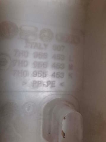 volkswagen transporter t5 t6  7H0 955 453. mand trap, Ophalen of Verzenden, Gebruikt, Voor, Volkswagen