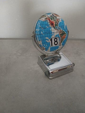 Eeuwigdurende kalender - Italië - aardbol, Antiek en Kunst