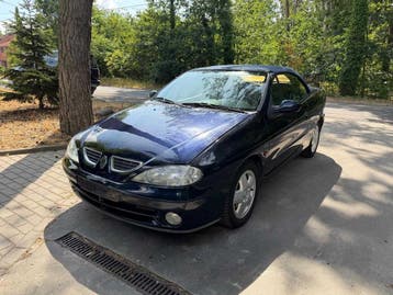 Online veiling - 2000 Renault Megane Cabrio Personenauto, Nieuw